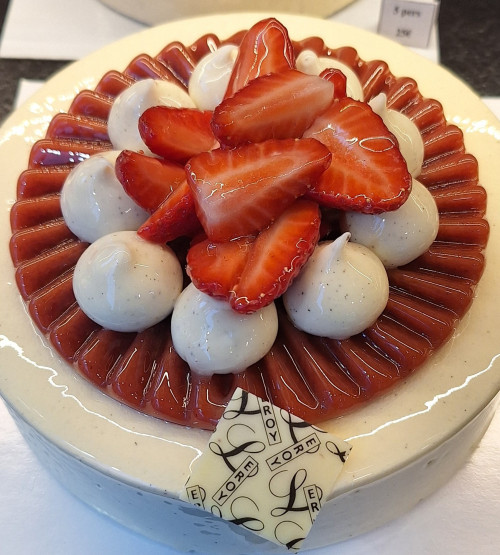 VELOUR DE FRAISE