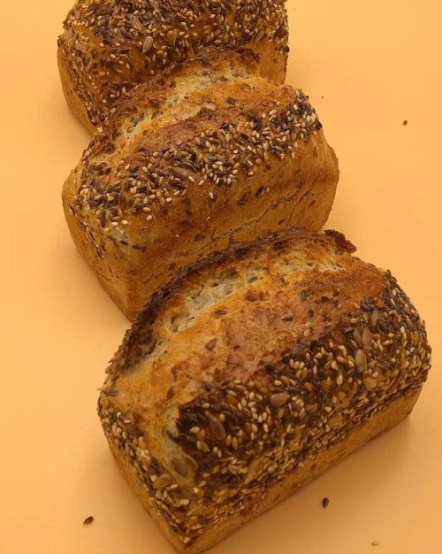 Pain aux Céréales et Graines  (320 gr)