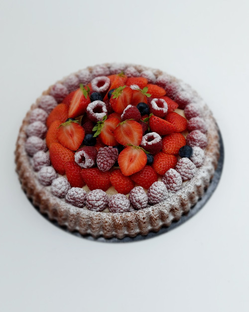 Tarte valençoise fruits rouges 6 pers